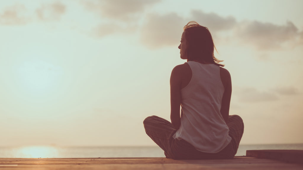 HOW YOU CAN BUILD MEDITATION INTO YOUR LIFE & FEEL THE BENEFITS